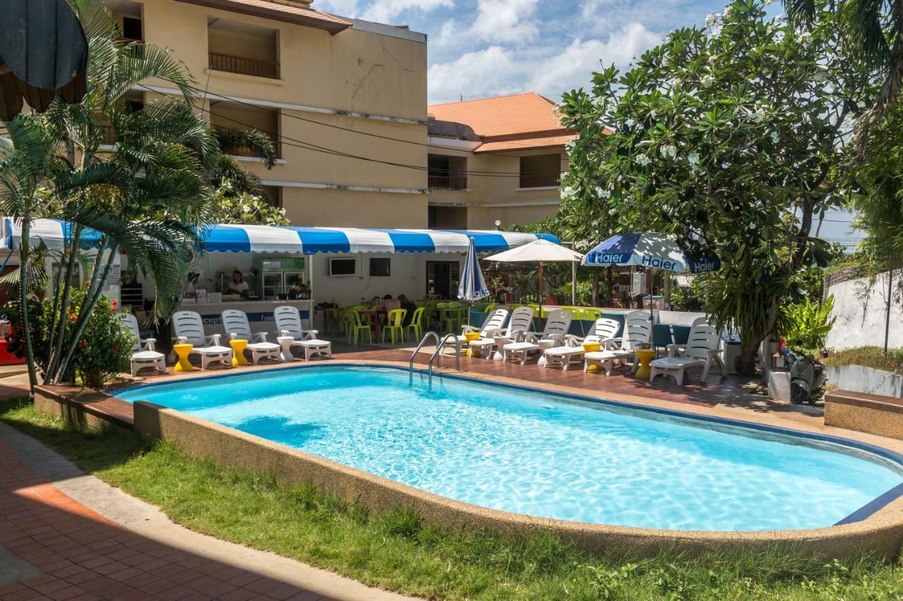 Porterhouse Beach Hotel Patong Exteriör bild